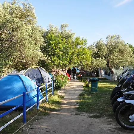אוהל מפואר Never Land Camping Arikli